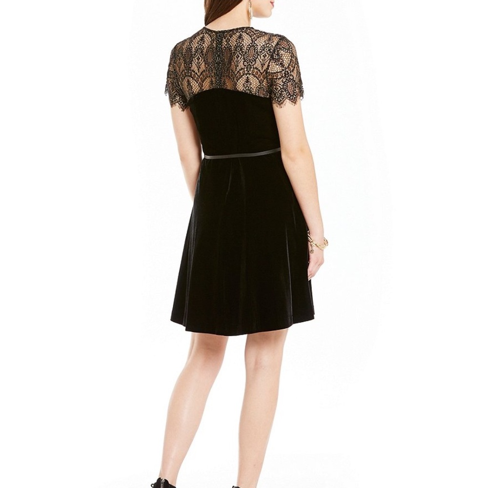 New Women's Jessica Simpson Black and Gold Lace Trim Belted Velvet Dress - Picture 2 of 6